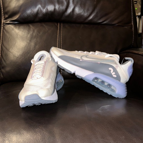 Nike Shoes - Nike Air Max 2090